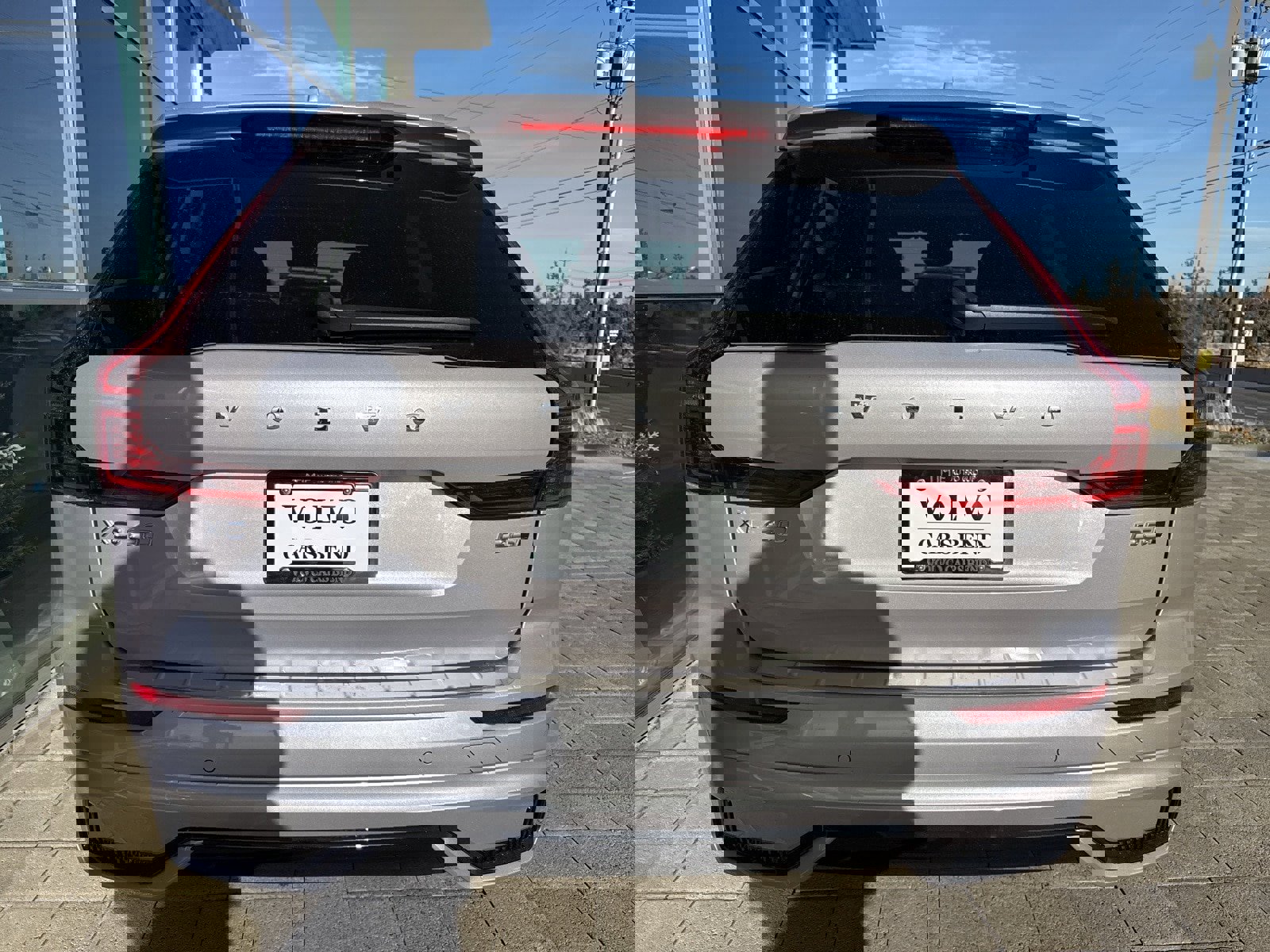 New 2026 Volvo XC60 B5 Plus w/ Protection Package Premier image 5