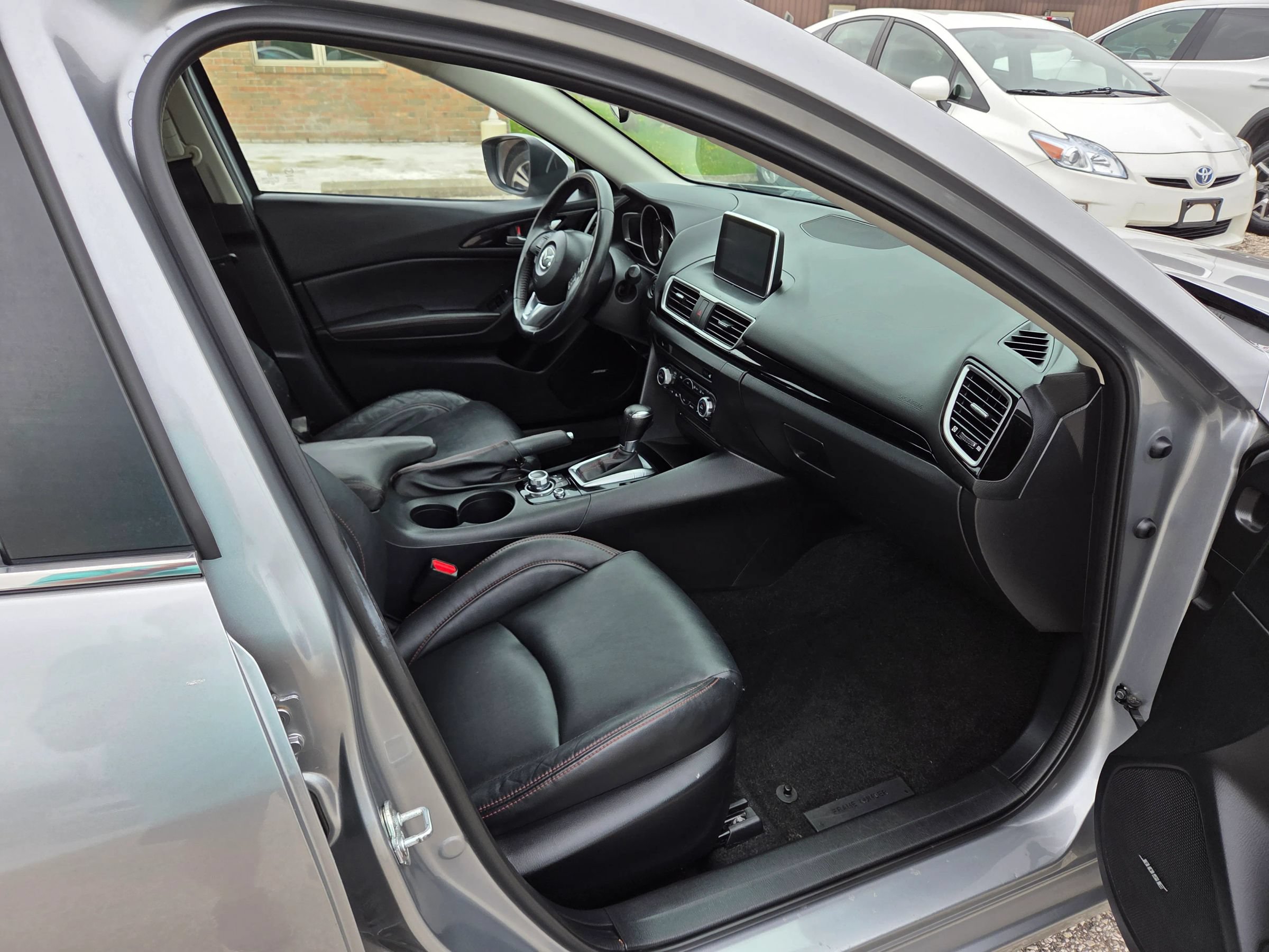 Used 2014 MAZDA MAZDA3 i Grand Touring FWD image 21