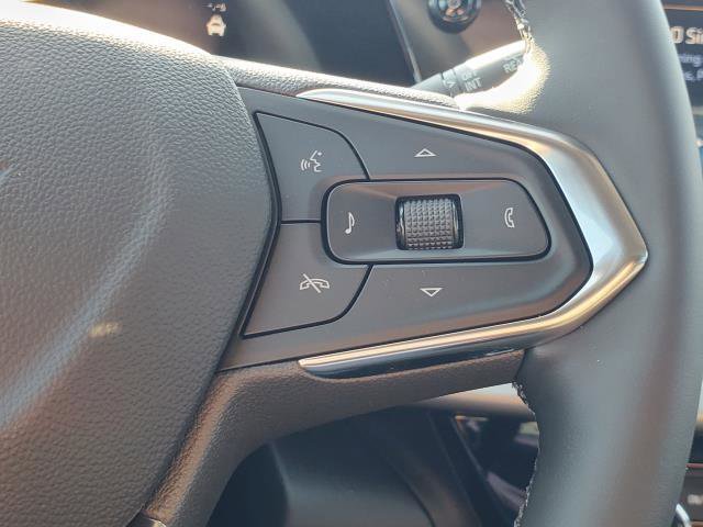 New 2025 Chevrolet Trax LT w/ Driver Confidence Package image 13