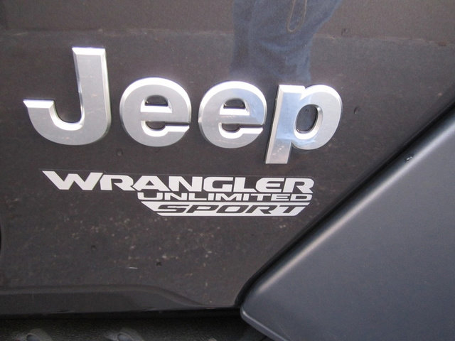Used 2019 Jeep Wrangler Unlimited Sport S image 8