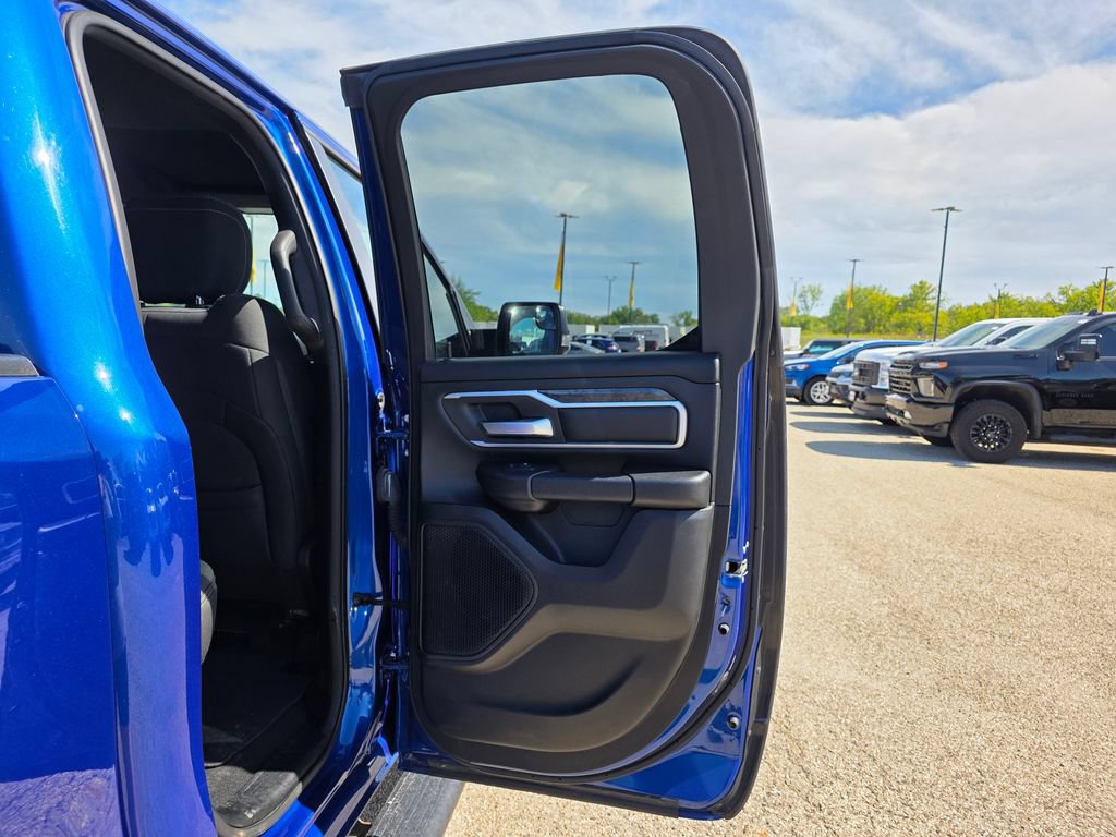 Used 2019 RAM 1500 Big Horn AWD/4WD image 25