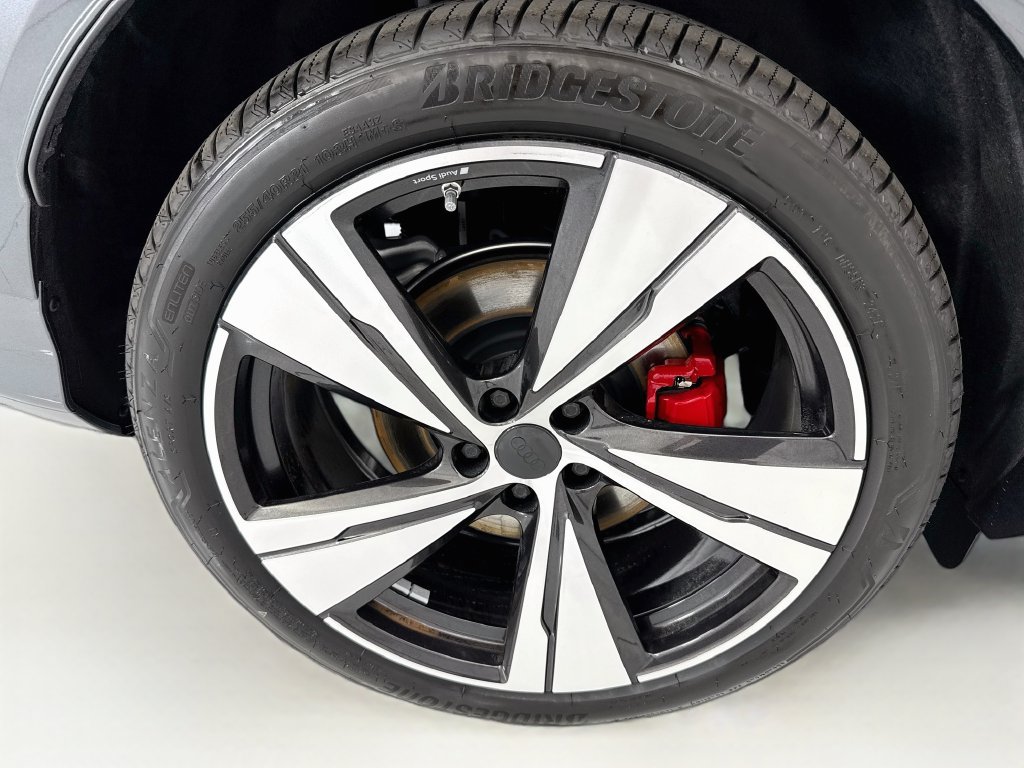 New 2026 Audi SQ5 Premium Plus AWD/4WD image 33