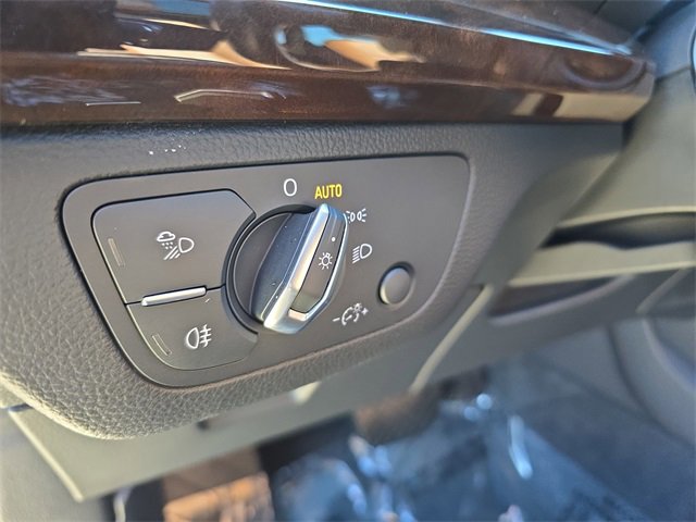 Used 2018 Audi Q5 2.0T Premium Plus w/ Premium Plus Package image 29