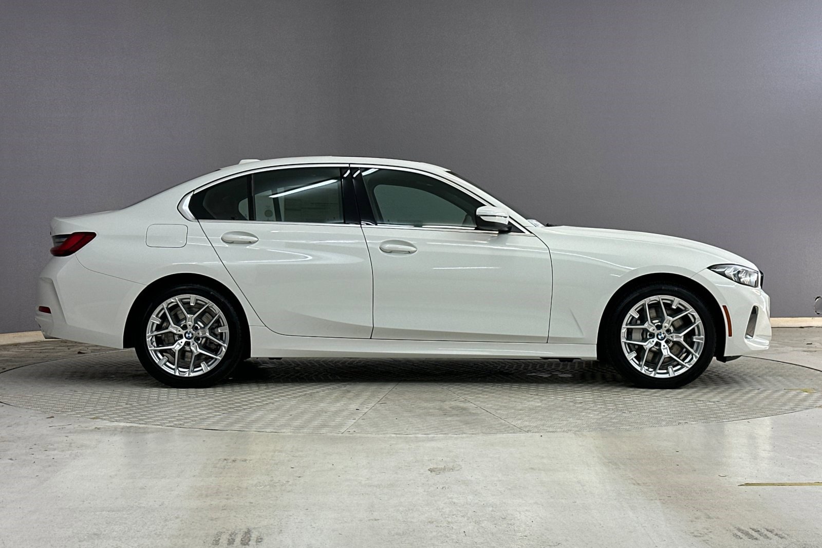 New 2026 BMW 330i Sedan image 7