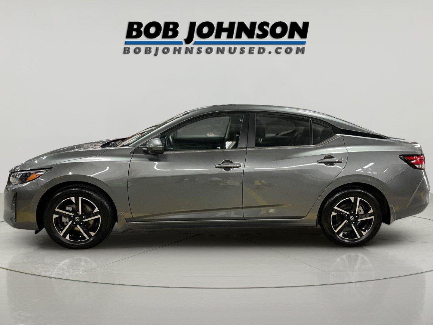 Used 2025 Nissan Sentra SV w/ All-Weather Package FWD image 5