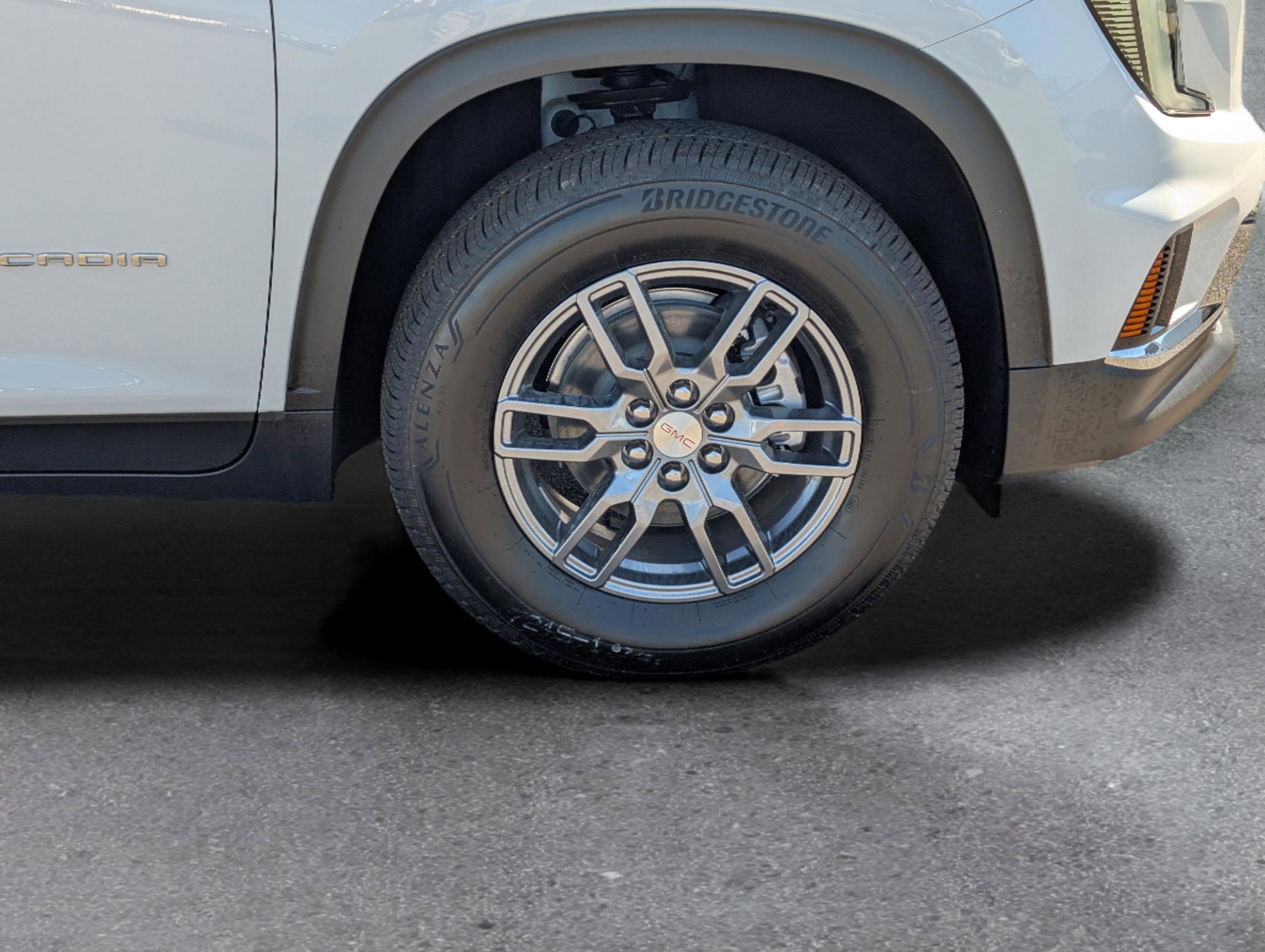 New 2026 GMC Acadia Elevation image 6