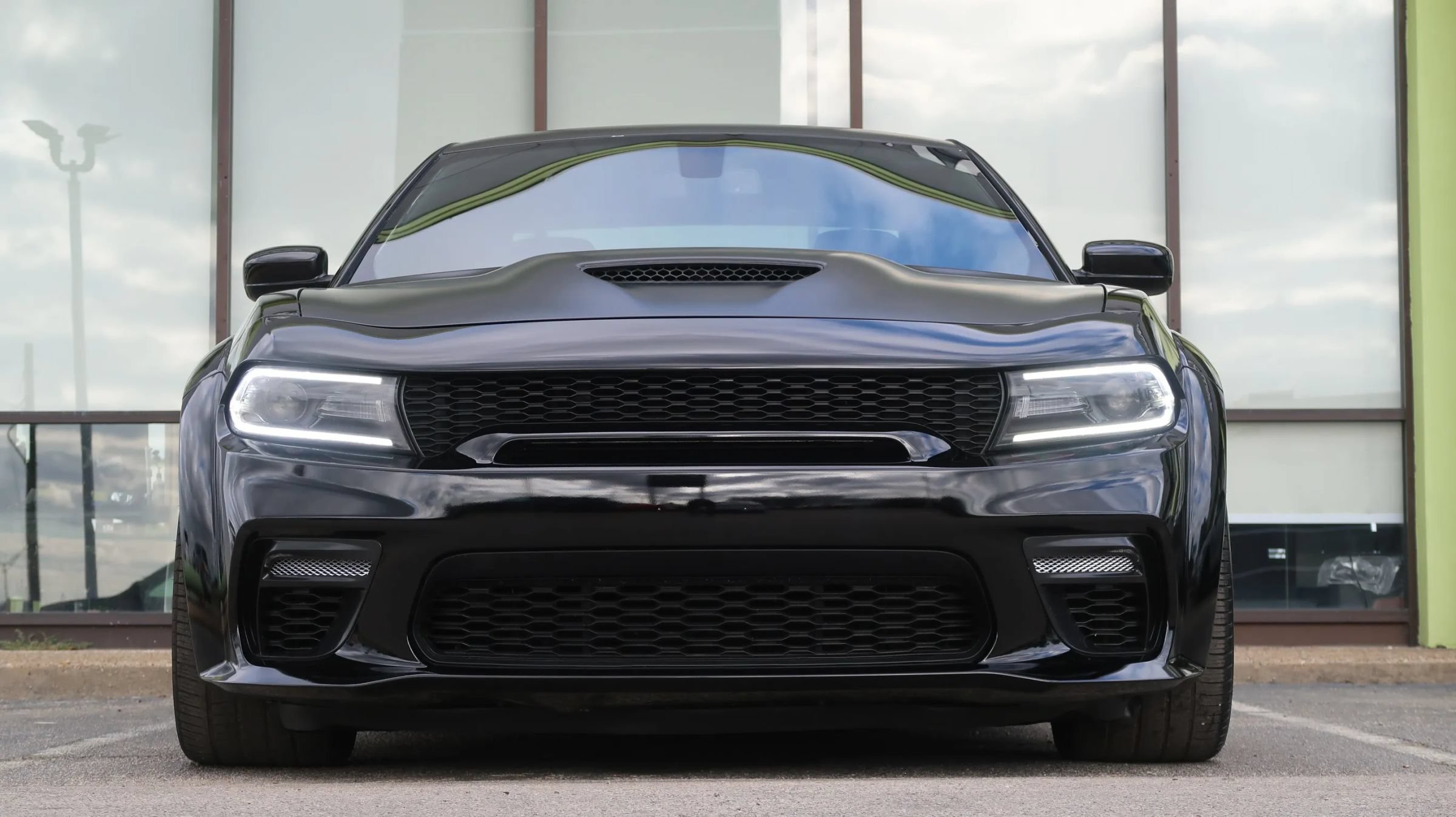 Used 2020 Dodge Charger Scat Pack RWD image 3
