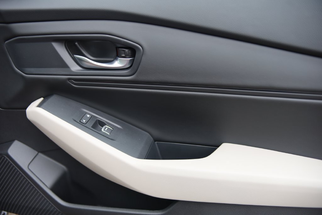 New 2026 Honda Accord EX-L image 33