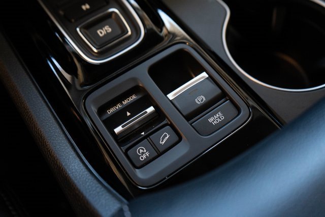 Used 2025 Honda Pilot EX-L image 26