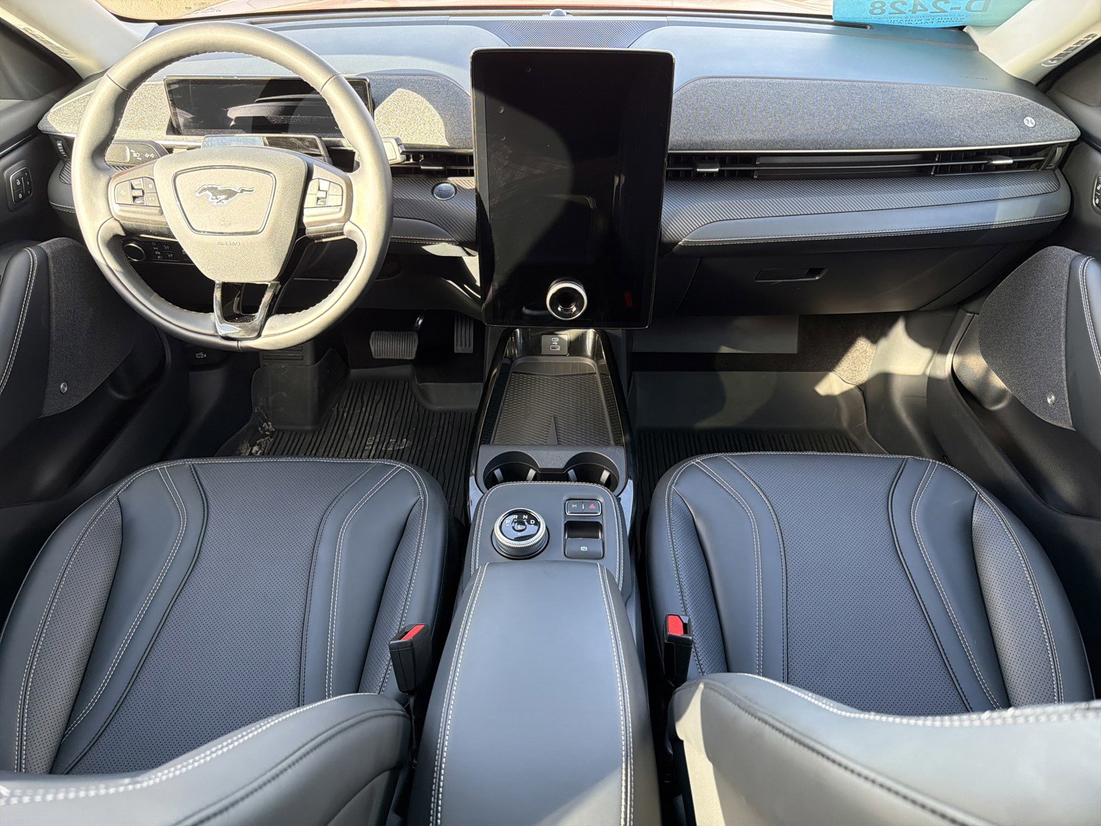 Used 2024 Ford Mustang Mach-E Premium image 10