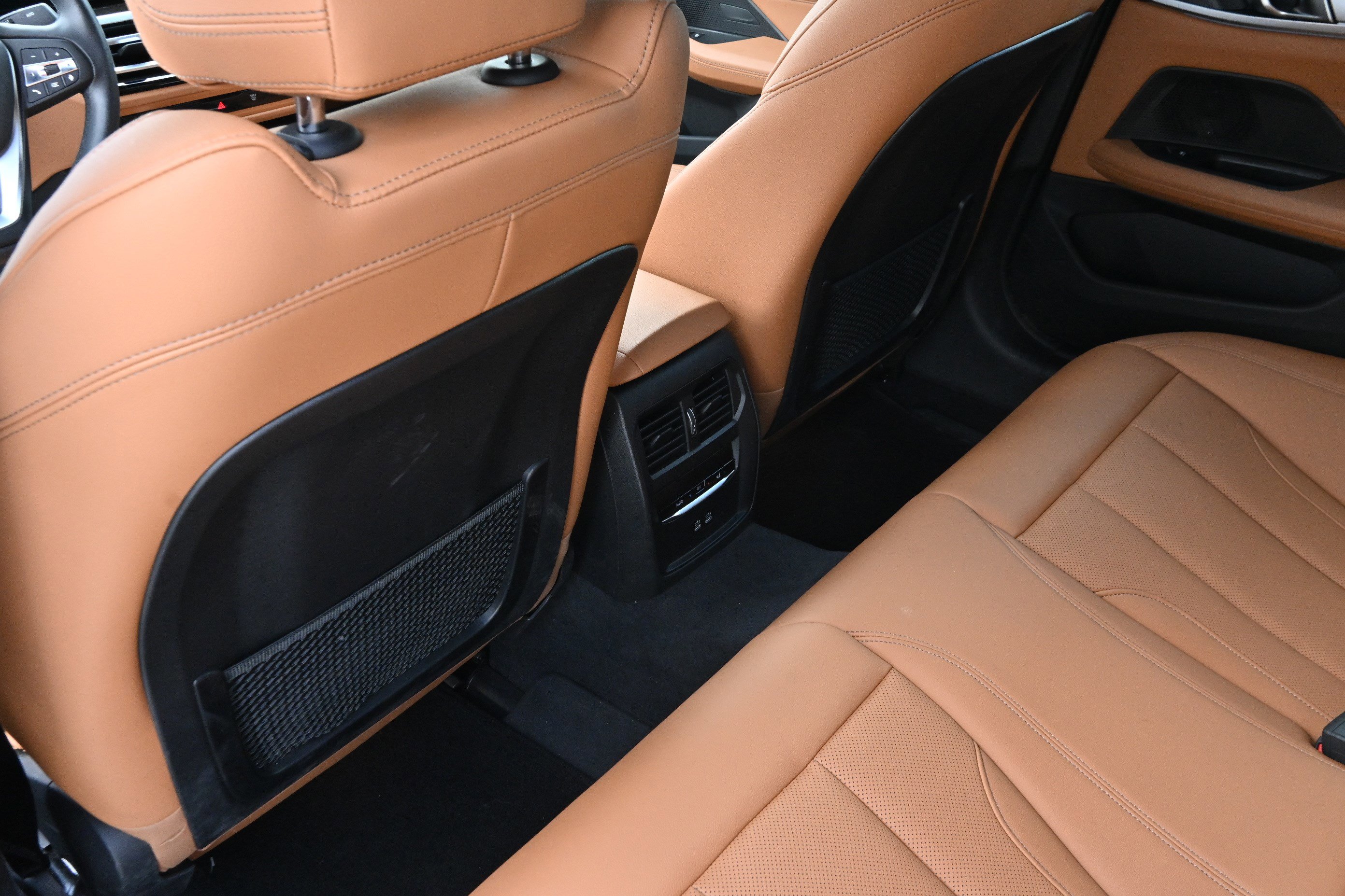 Certified 2023 BMW i4 eDrive40 w/ Premium Package RWD image 14
