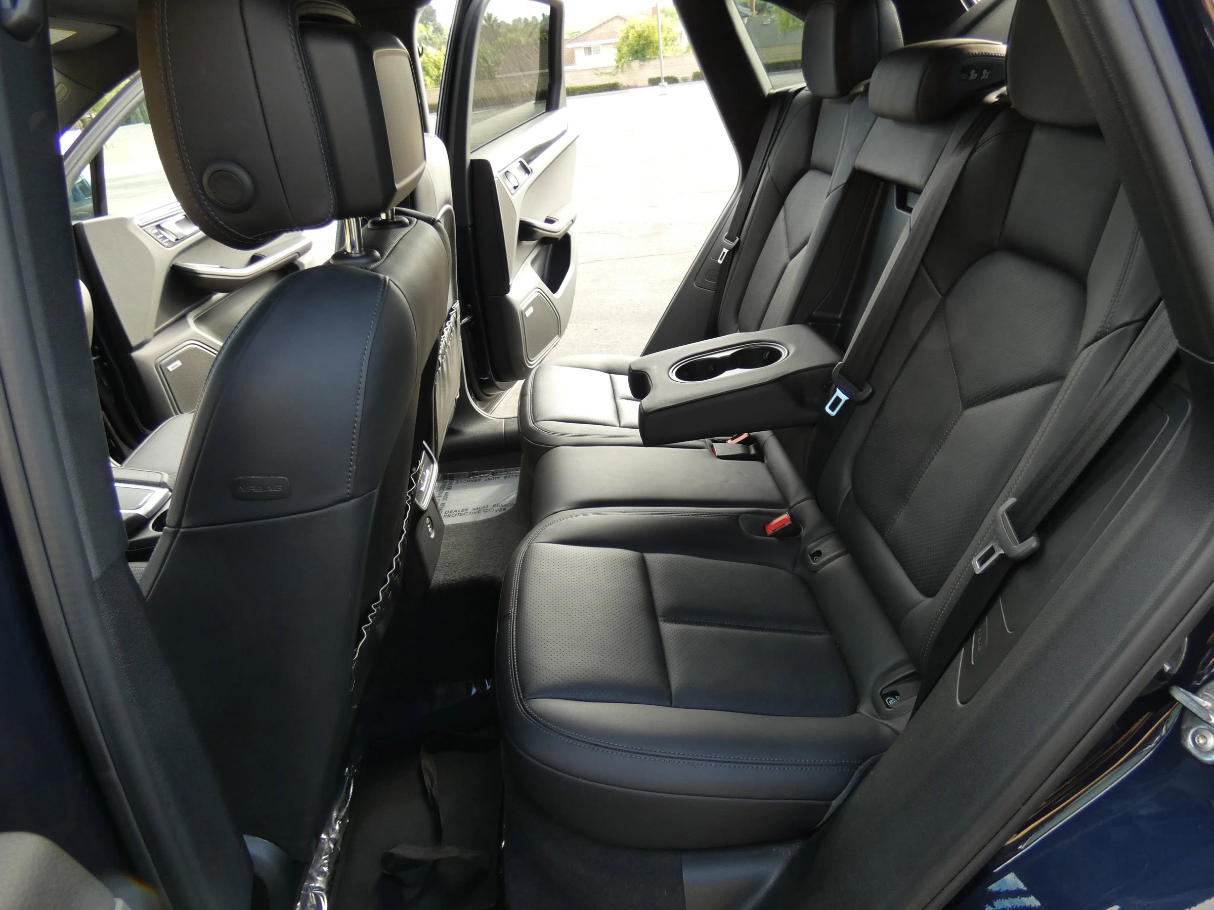 Used 2019 Porsche Macan image 48