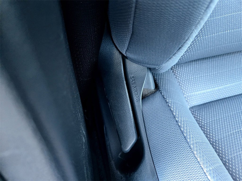 Used 2025 Toyota Corolla SE image 28