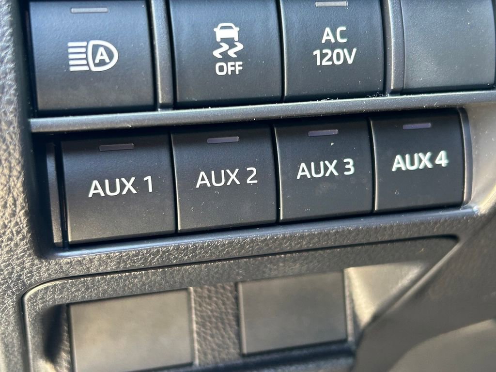 Used 2025 Toyota 4Runner TRD Off-Road AWD/4WD image 26
