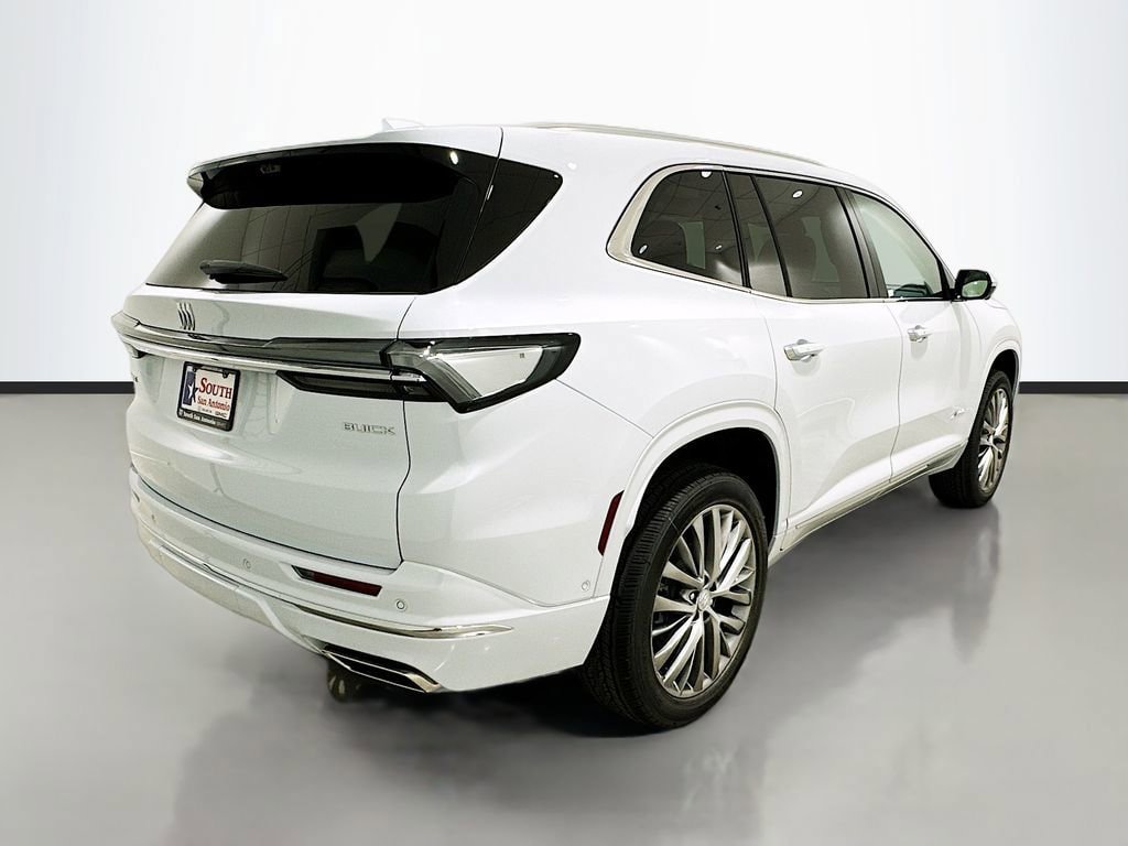 New 2026 Buick Enclave Avenir w/ Super Cruise Package AWD/4WD image 7