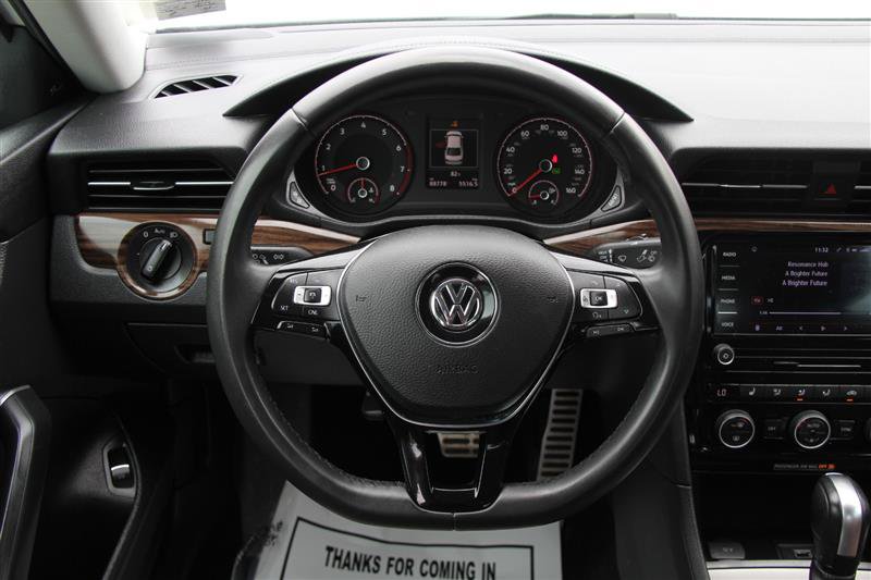 Used 2022 Volkswagen Passat 2.0T FWD image 27