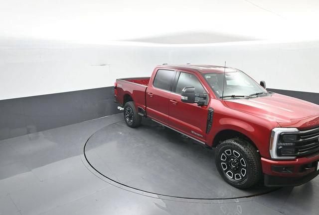 New 2026 Ford F350 Platinum w/ FX4 Off-Road Package AWD/4WD image 24