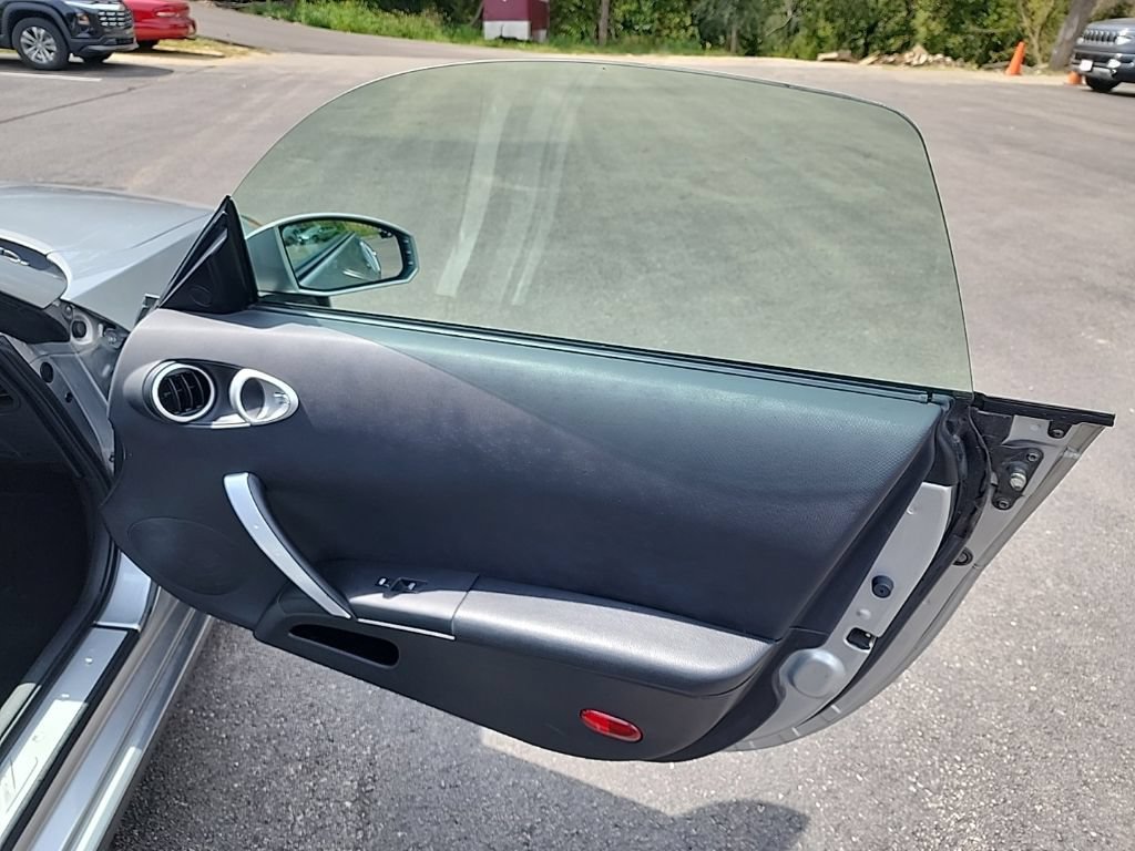 Used 2005 Nissan 350Z Enthusiast RWD image 24