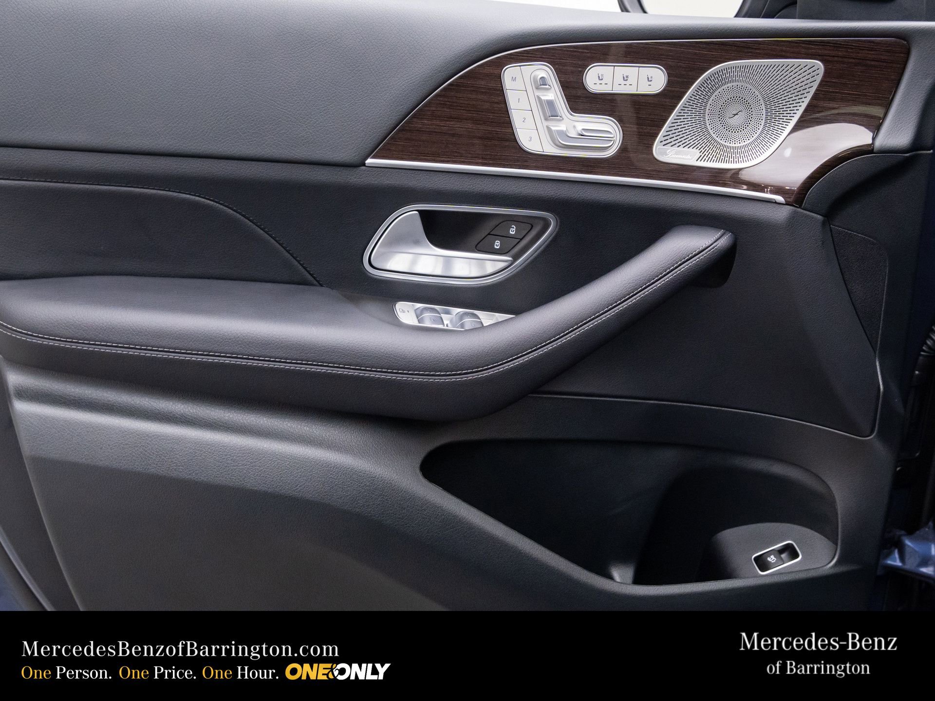 New 2026 Mercedes-Benz GLS 450 4MATIC image 15