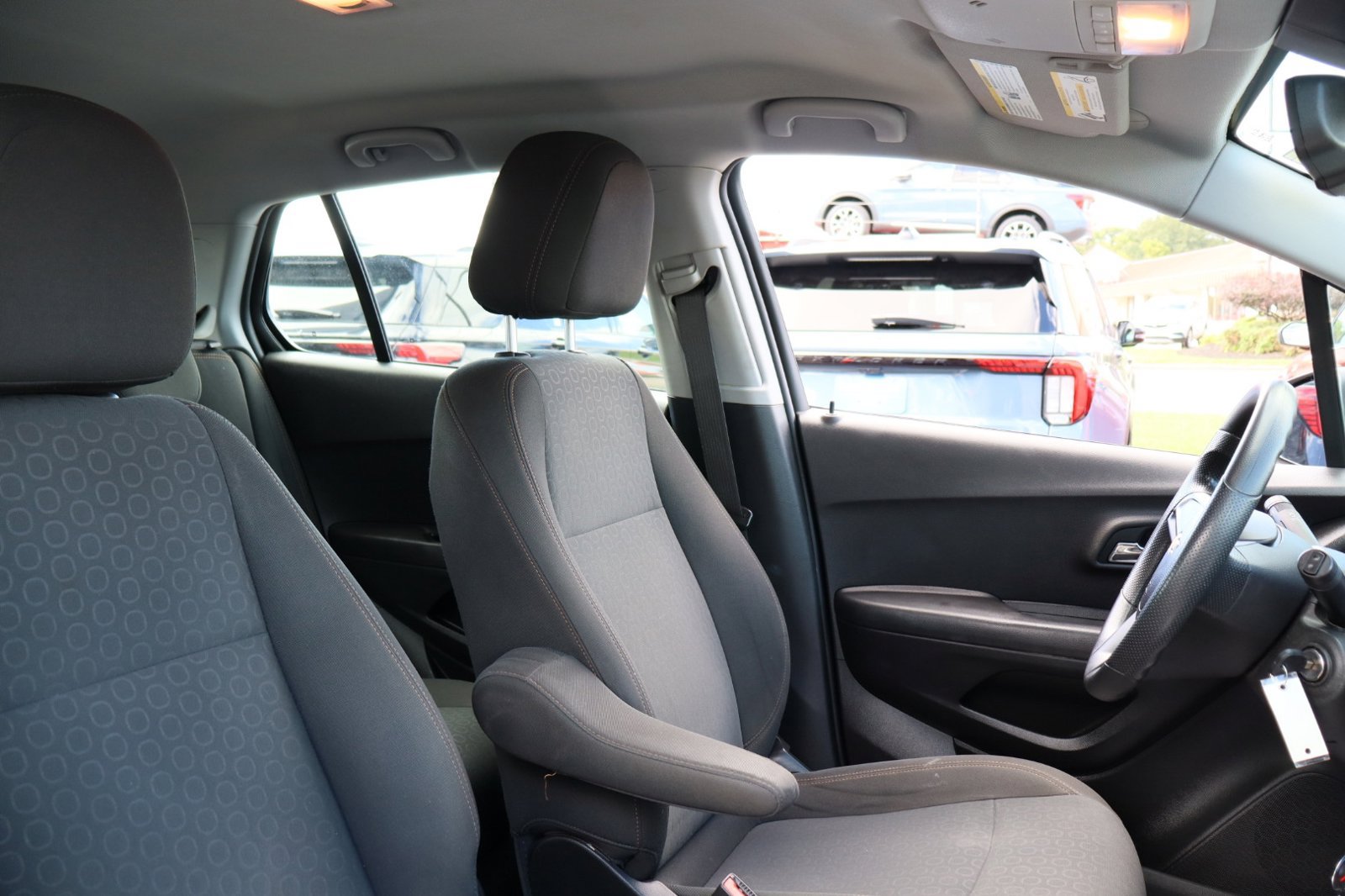 Used 2020 Chevrolet Trax LS w/ LPO, Protection Package FWD image 34