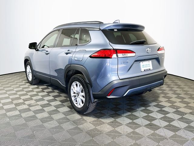 Certified 2023 Toyota Corolla Cross LE image 6