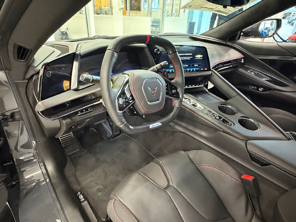 New 2027 Chevrolet Corvette Z06 w/ Stealth Interior Trim Package RWD image 10