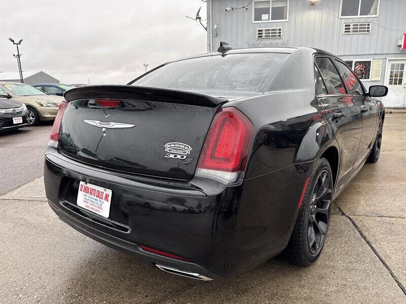 Used 2020 Chrysler 300 S image 7