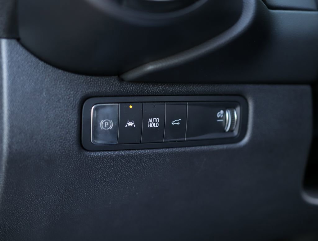 Used 2024 Chevrolet Equinox EV RS w/ Active Safety Package 3 FWD image 10