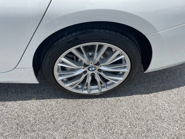 Used 2023 BMW 330i xDrive Sedan w/ Driving Assistance Package AWD/4WD image 11
