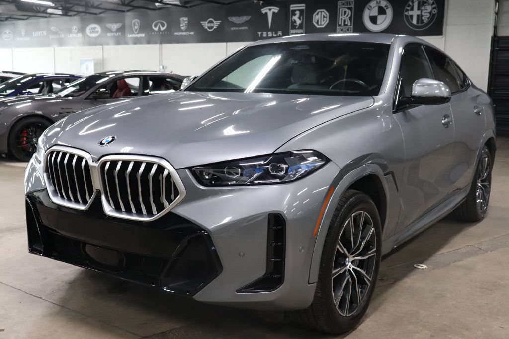 Used 2026 BMW X6 xDrive40i AWD/4WD image 1