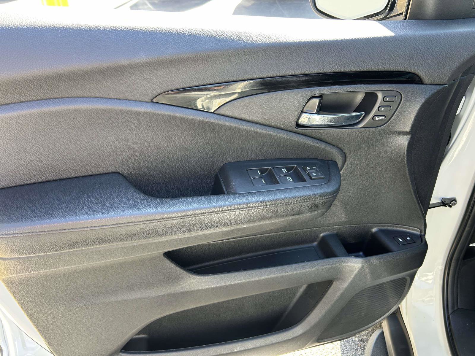 Used 2019 Honda Passport Elite image 14