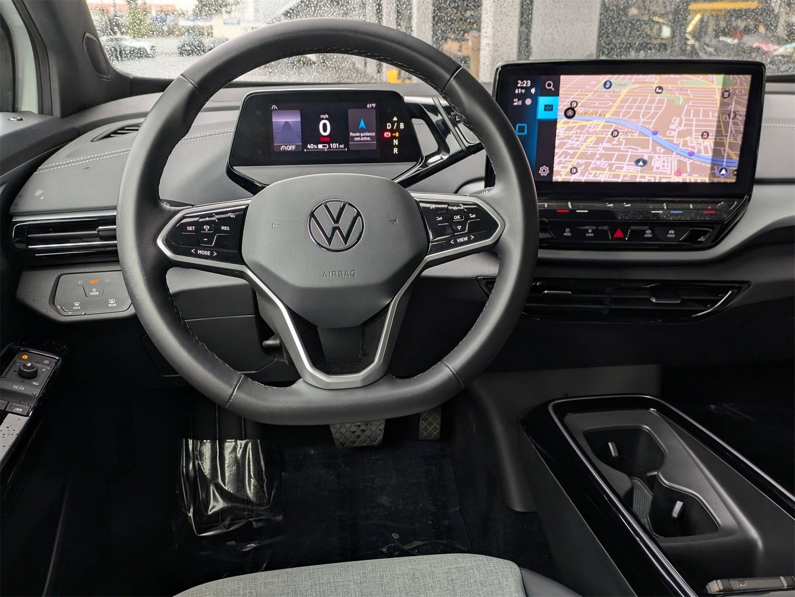 Used 2023 Volkswagen ID.4 Pro image 8