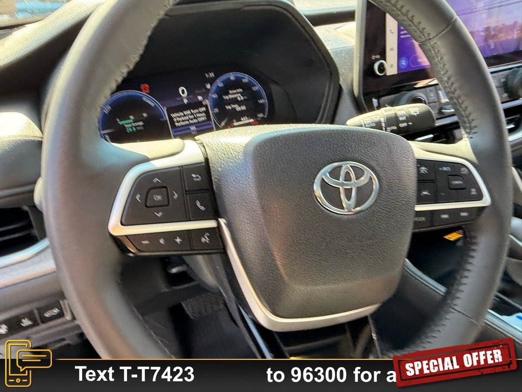 Used 2024 Toyota Grand Highlander Limited image 19