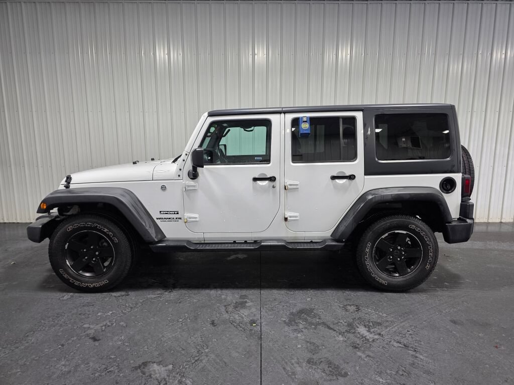 Used 2016 Jeep Wrangler Unlimited Sport AWD/4WD image 4