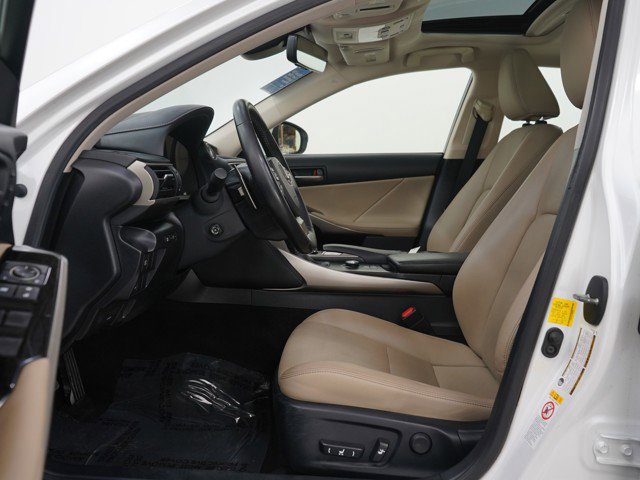 Used 2018 Lexus IS 300 AWD w/ Comfort Package image 17