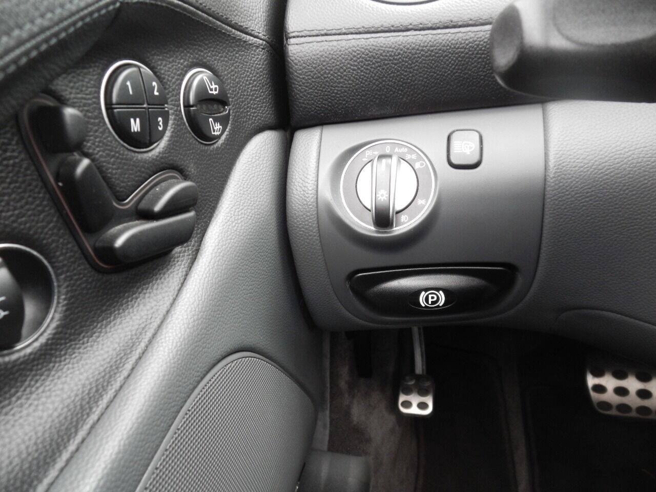 Used 2003 Mercedes-Benz SL 500 image 38