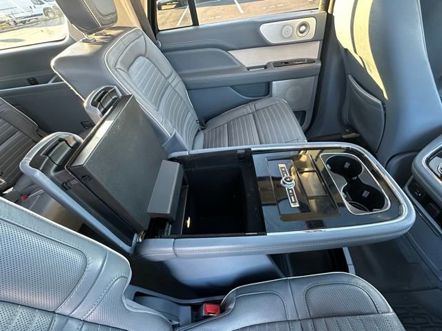 Used 2021 Lincoln Navigator L Black Label w/ Cargo Convenience Package image 32
