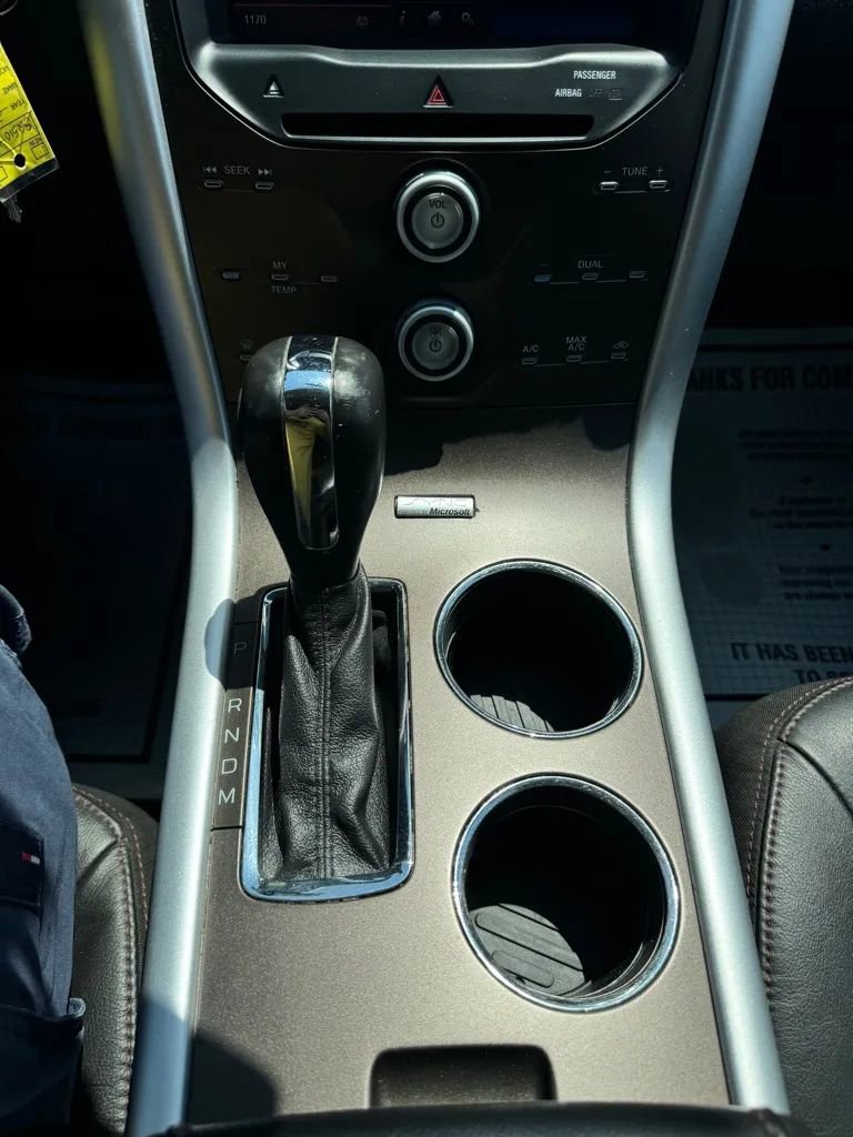 Used 2011 Ford Edge SEL w/ 202A Rapid Spec Order Code image 10