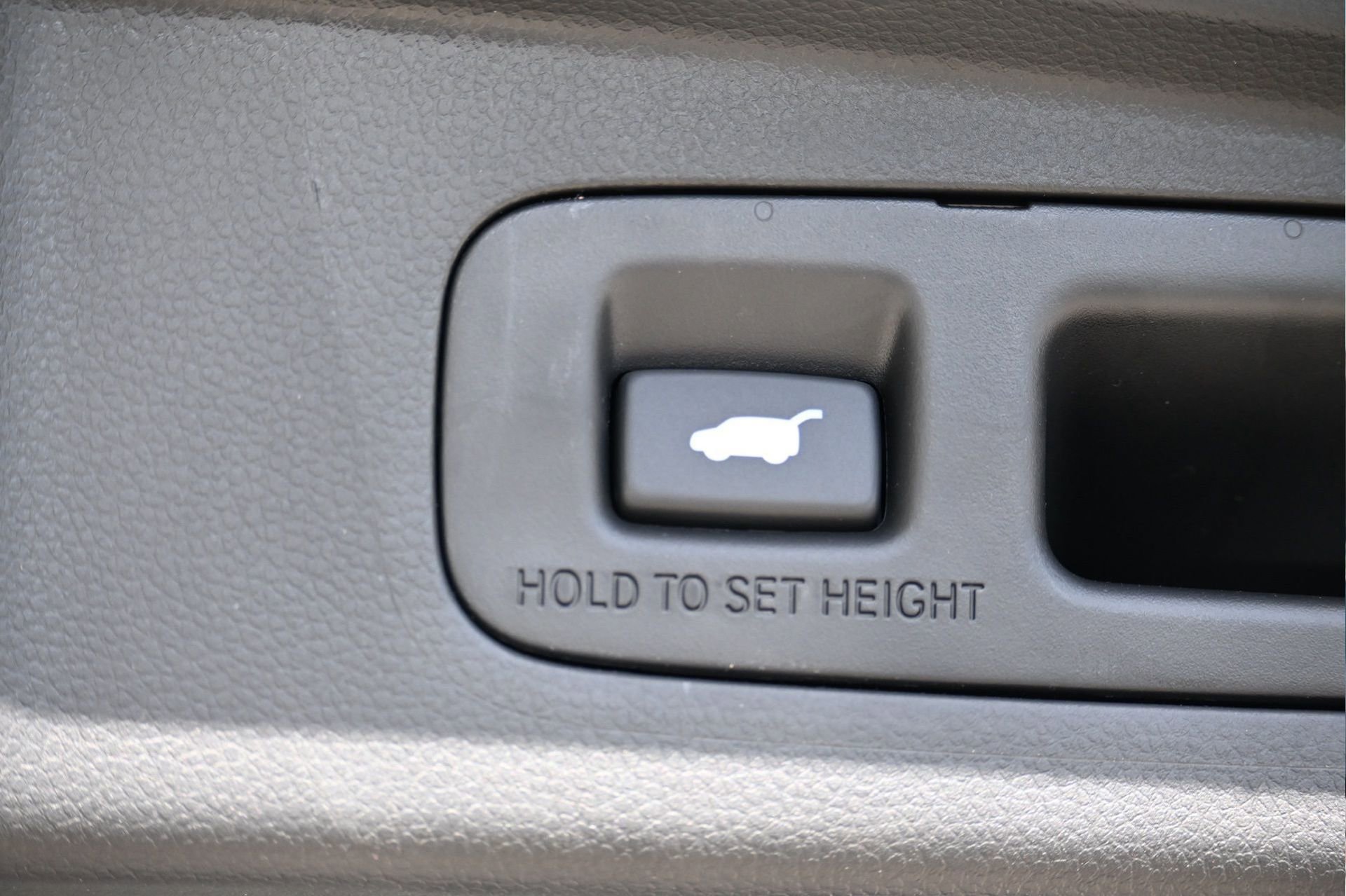 New 2025 Honda CR-V EX-L image 10