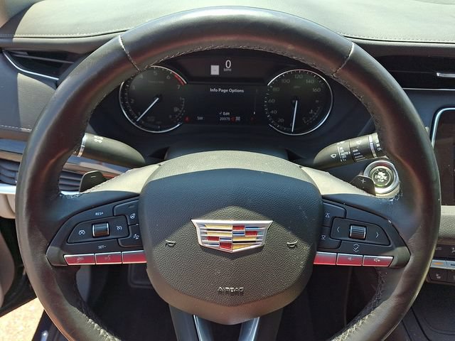 Used 2021 Cadillac XT4 Premium Luxury w/ Enhanced Visibility Package AWD/4WD image 17