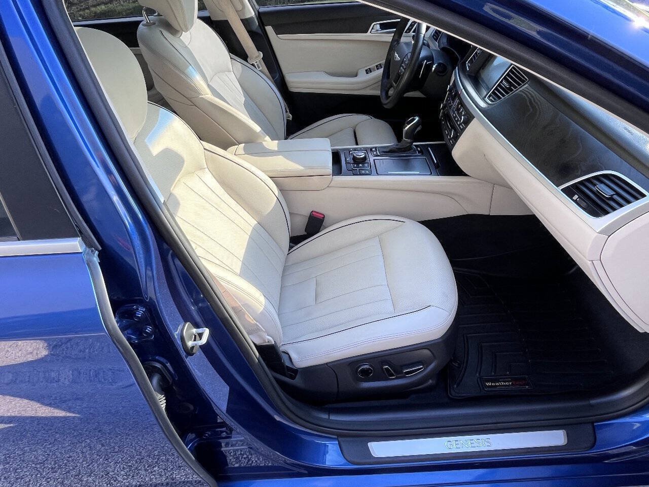 Used 2017 Genesis G80 5.0 Ultimate RWD image 25
