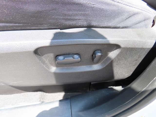 Used 2014 Chevrolet Captiva Sport LS FWD image 17