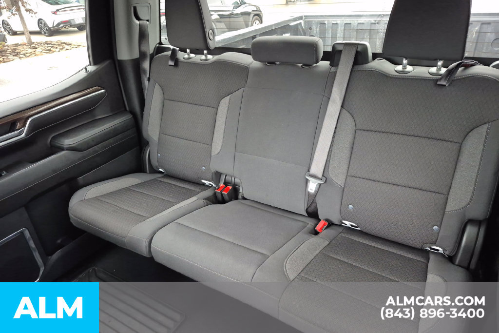 Used 2025 Chevrolet Silverado 1500 LT RWD image 18