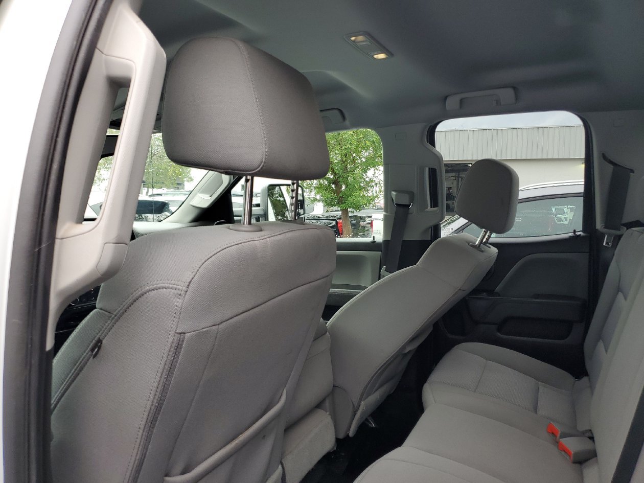 Used 2019 GMC Sierra 2500 4x4 Double Cab w/ Sierra Convenience Package image 9