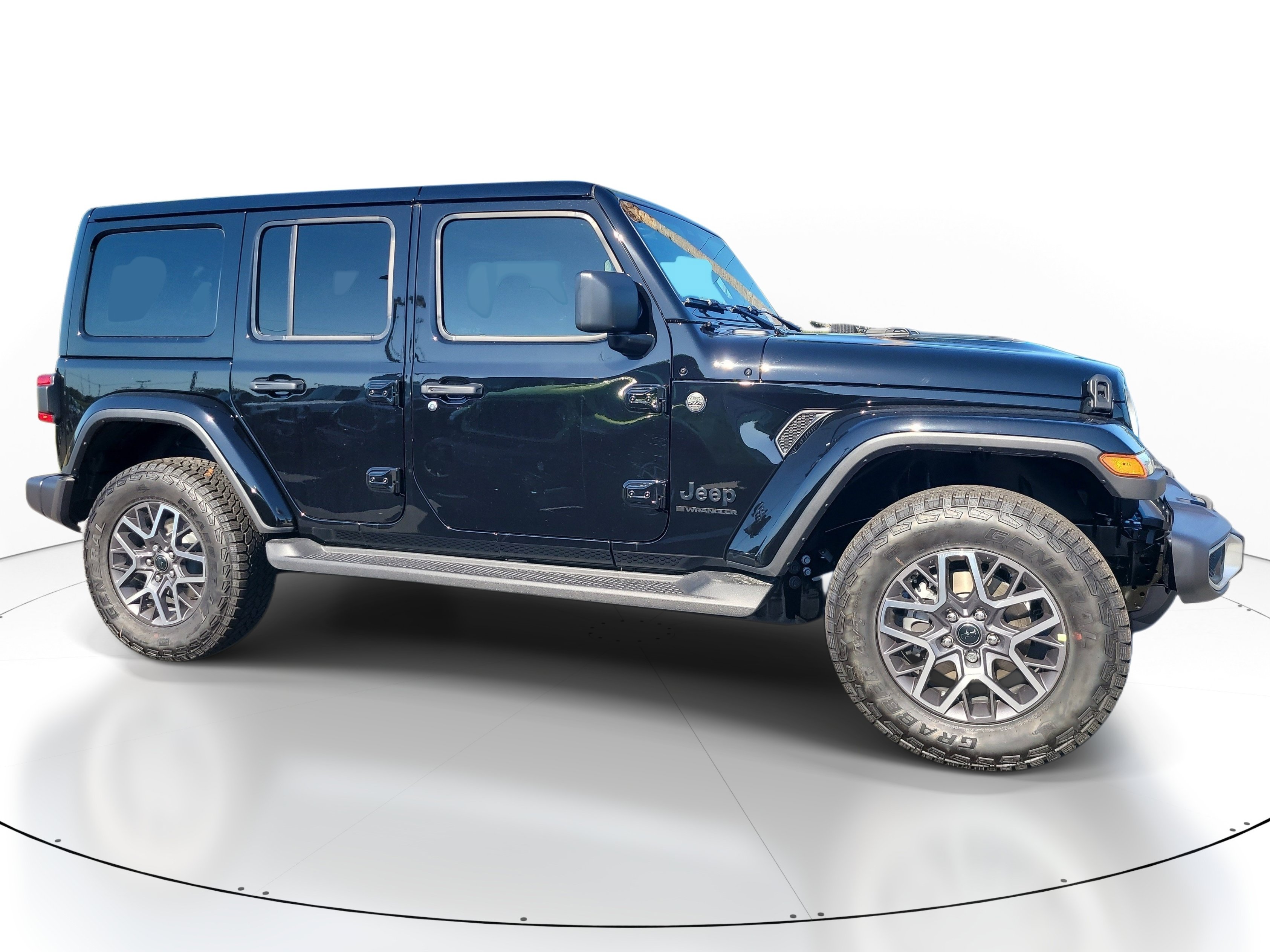 New 2026 Jeep Wrangler Unlimited Sahara AWD/4WD image 4