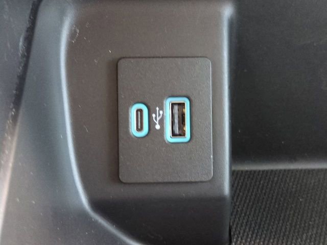 Used 2022 Ford F150 XLT w/ Trailer Tow Package image 23