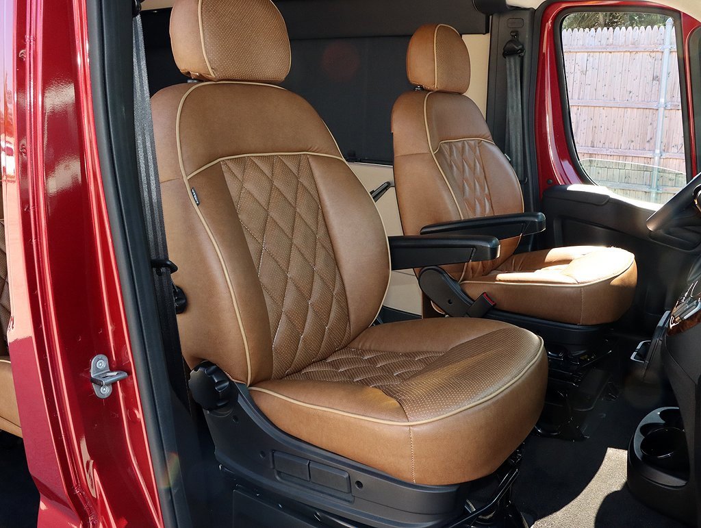 Used 2023 RAM ProMaster 2500 w/ Premium Convenience Group (B) image 16