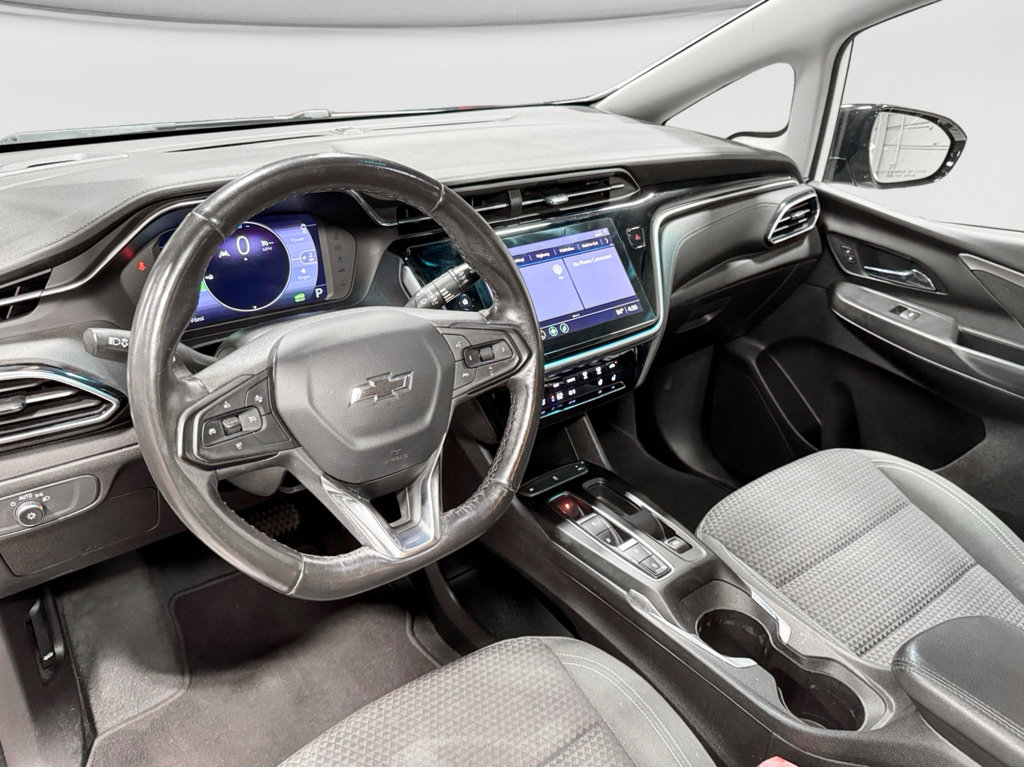 Used 2022 Chevrolet Bolt LT FWD image 17