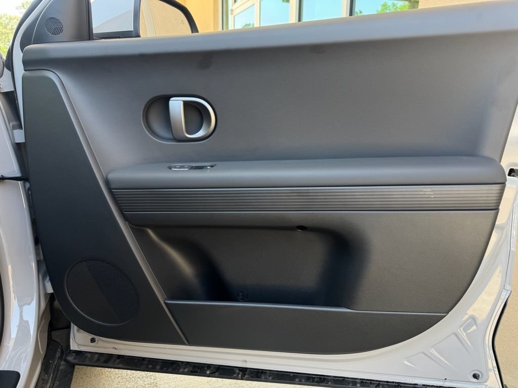 New 2025 Hyundai Ioniq 5 SEL RWD image 21