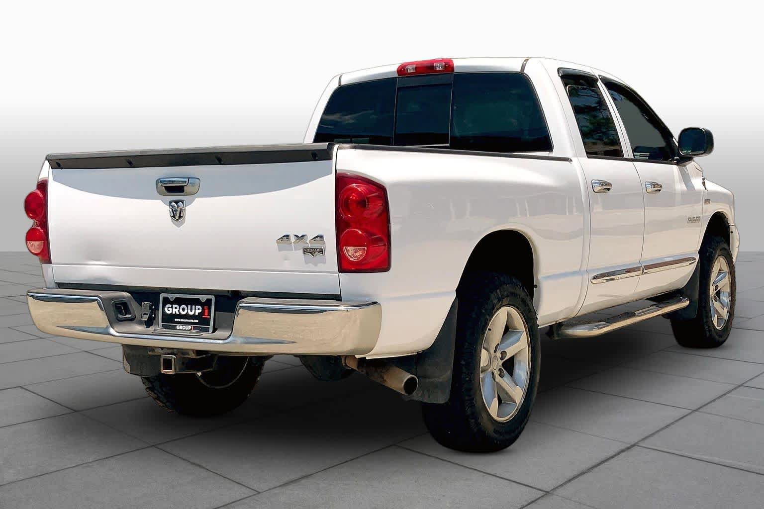 Used 2008 Dodge Ram 1500 Truck Laramie AWD/4WD image 12